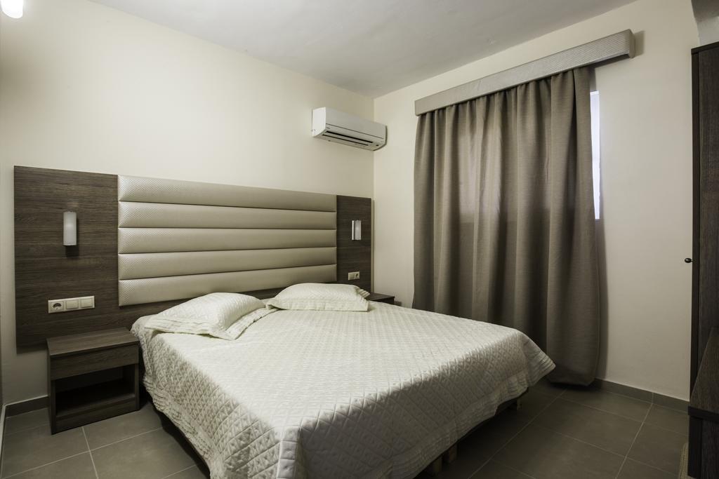 Lyristis Dinos Studios & Apartments Faliraki Zewnętrze zdjęcie